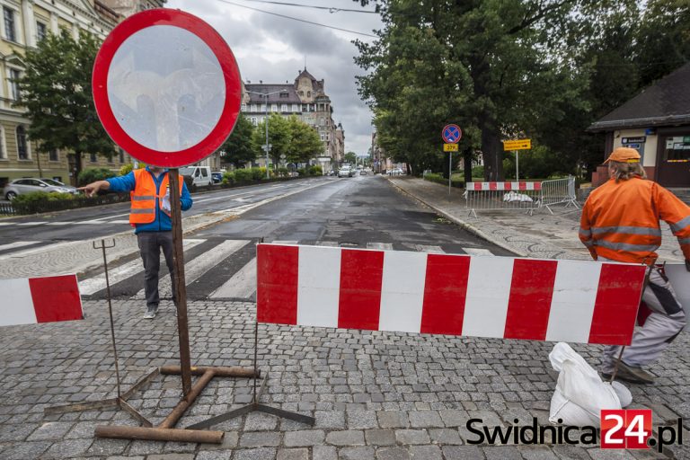 Rusza remont Wałbrzyskiej. Utrudnienia przy pl. Grunwaldzkim!