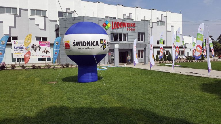 Świdnickie lodowisko walczy o tytuł Modernizacji Roku