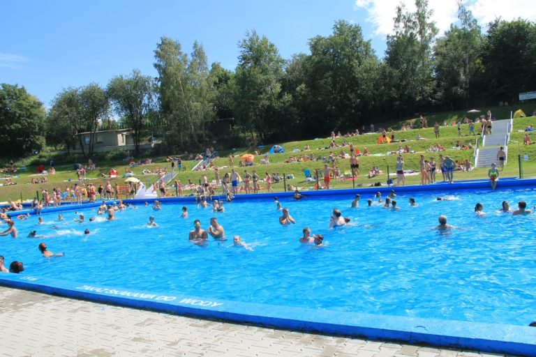 Rekordy na świebodzickim basenie