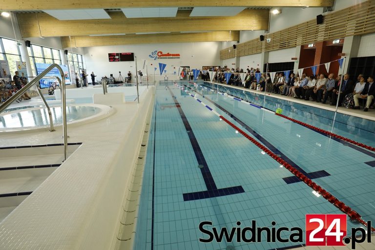 Otwarty rok temu basen już w remoncie? Wójt: to zwykła przerwa technologiczna