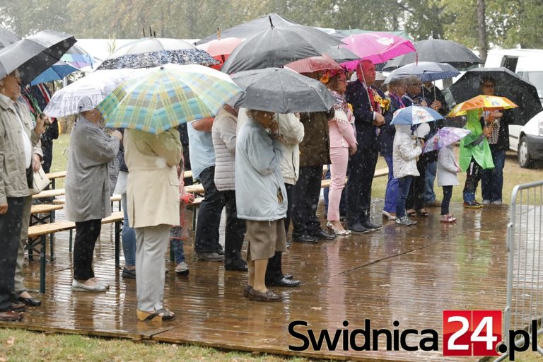 Możliwe intensywne opady deszczu. Synoptycy wydali pogodowe ostrzeżenie