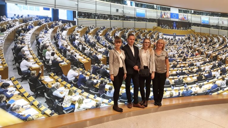 Licealiści zwiedzili Brukselę i Parlament Europejski