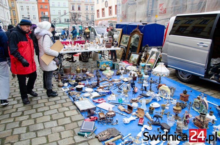 Giełda staroci dopiero 13 stycznia