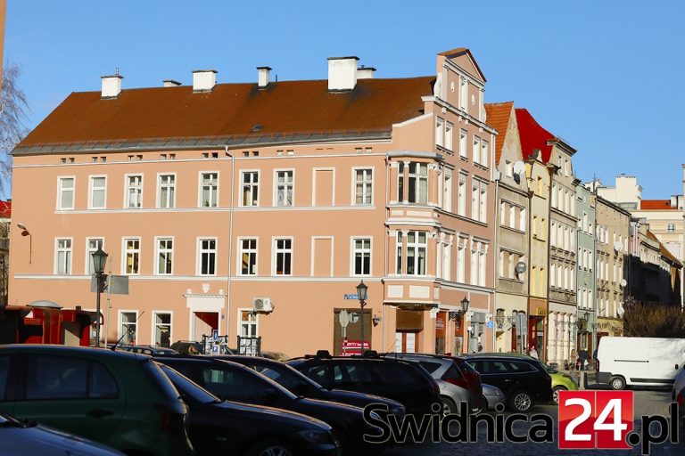 Kolejne kamienice odzyskały dawny blask [FOTO]