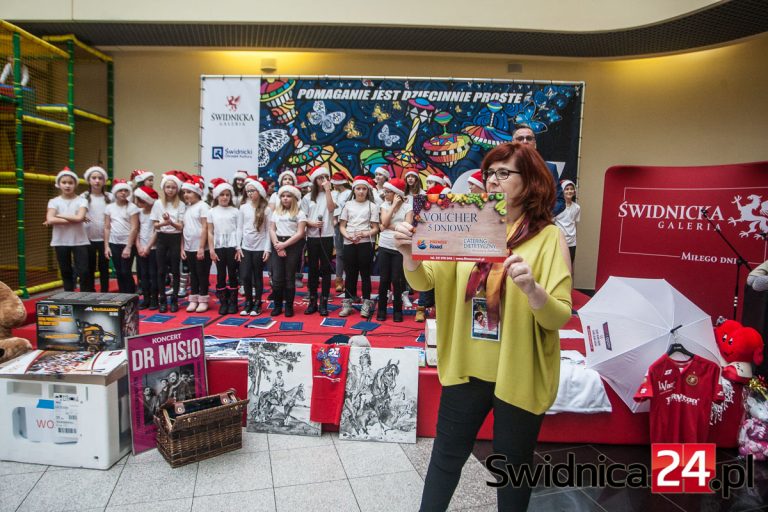 Licytacje i rodzinne atrakcje. Galeria Świdnicka znów zagra dla WOŚP