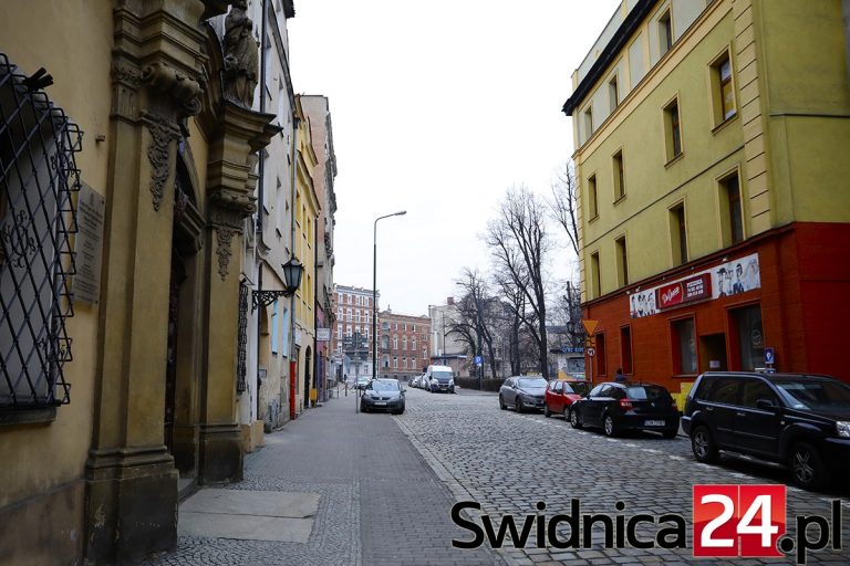 Rada poparła petycję przedsiębiorców. Uchwała alkoholowa do zmiany