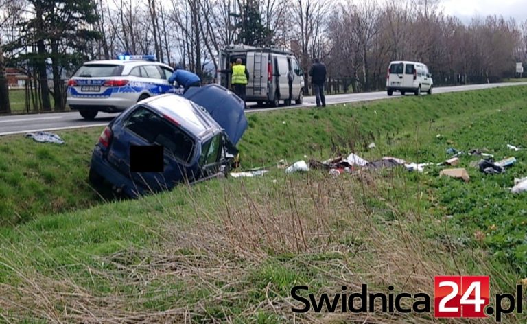 Czołówka na trasie Świebodzice-Grochotów [FOTO]