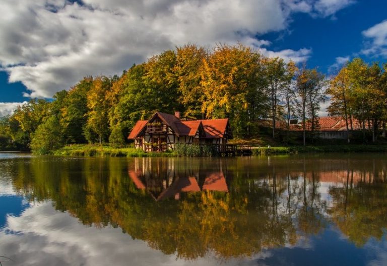 Dolina Charlotty – miejsce spotkań biznesowych i rekreacji w otoczeniu przyrody