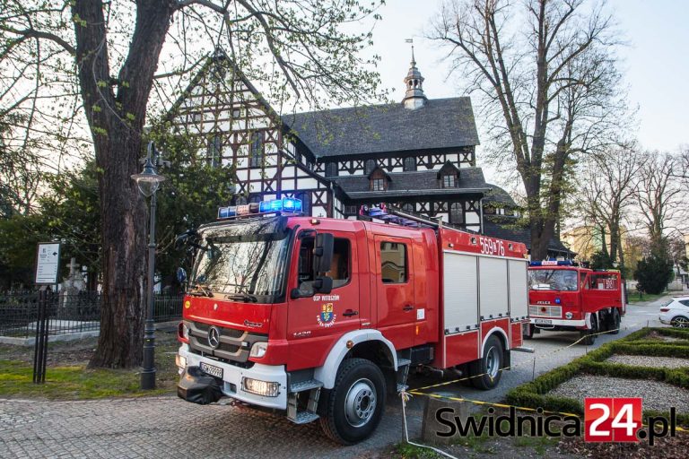 Straż pożarna na placu Pokoju [FOTO]