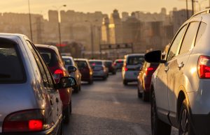 175 wypadków na A4 w 2018 roku. Jeśli planujesz tamtędy wakacyjną podróż, zobacz, jakie ubezpieczenie kupić