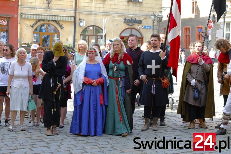 Pokazy, potyczki, turnieje. Świdnica świętuje urodziny księżnej Anny [FOTO]