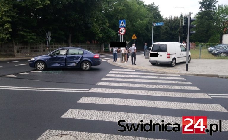 Sygnalizacja nie pomogła. Kolizja na Wodnej/Mieszka I