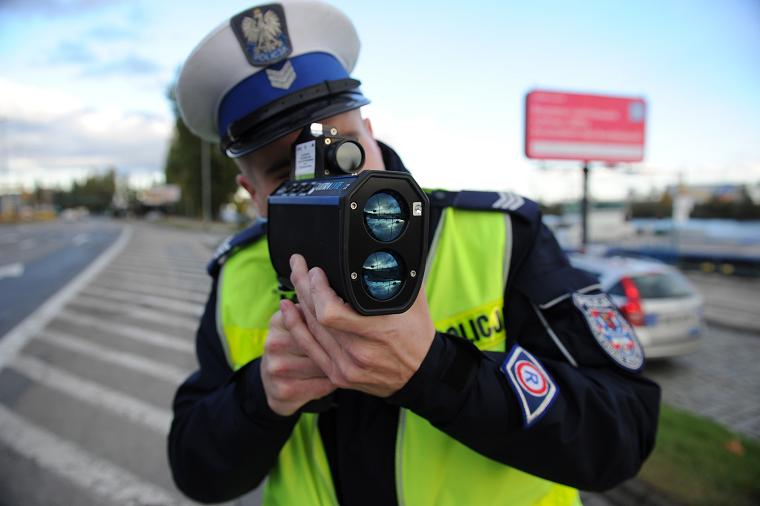 Pędziły ponad 100 km/h przez Świdnicę