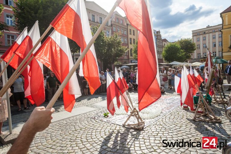 1 sierpnia zawyją syreny. Upamiętnią rocznicę wybuchu Powstania Warszawskiego