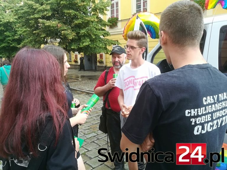 Trudna lekcja tolerancji. O LGBT w Świdnicy [FOTO/VIDEO]