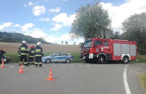 Zderzenie motocykla z autem w Dobromierzu