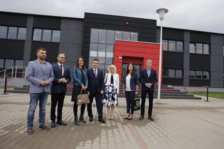 Rozbudowa hali przez Invest – Park Development sp. z o.o.