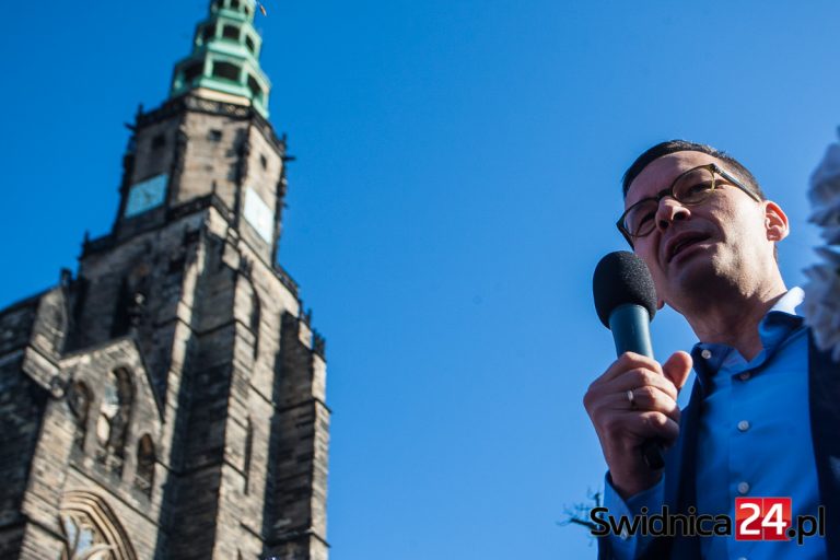 Premier Morawiecki przyjedzie do świdnickiej Diory