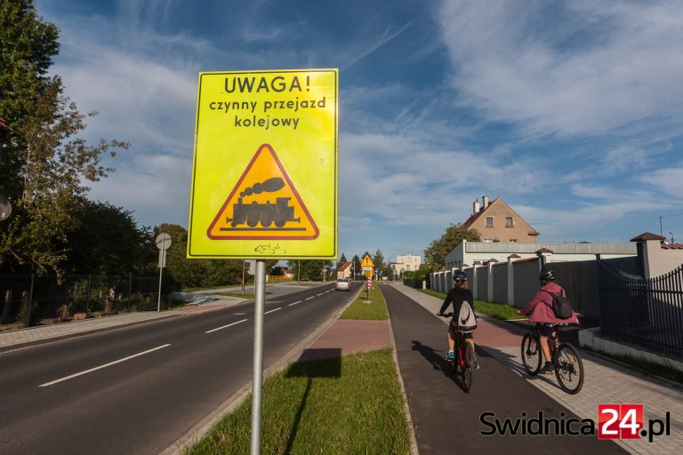 Uwaga! Od jutra pociągi będą jeździły przez Kraszowice