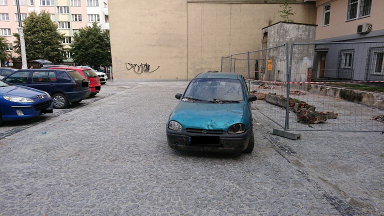 Koniec problemu z wrakiem. W cudowny sposób zmienił lokalizację