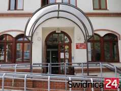 Konsultacje w ZUS-ie po ukraińsku/Консультації ZUS українською мовою