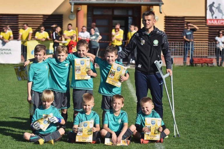 Efektowna gra i dobry występ świdnickich żaków [FOTO]