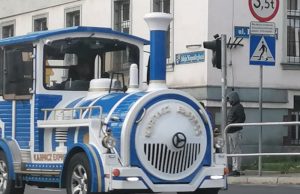 Lokomotywa na placu Wolności