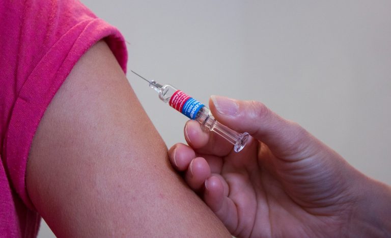 Przychodnia „Mieszko” zajmie się realizacją miejskiego programu szczepień przeciw HPV
