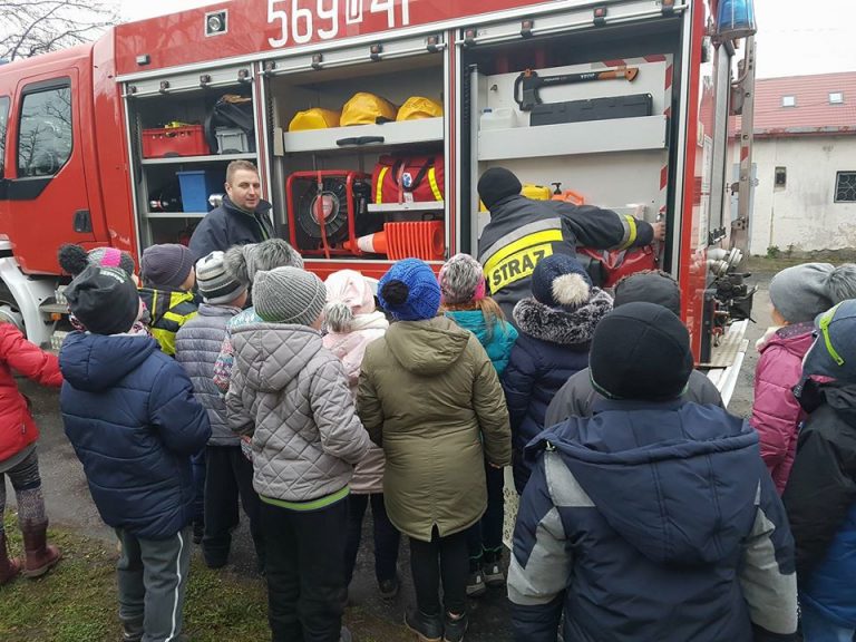 Masz zbędny złom? Oddaj strażakom ze Strzegomia!