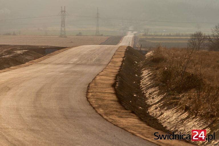 Za tydzień ruszą prace na kolejnym odcinku „modliszówki” [FOTO]