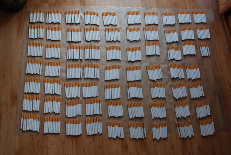 Miał nielegalnie handlować papierosami. Policja przerwała „biznes” 45-latka