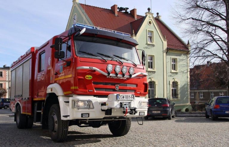 Strażacy z Roztoki mają nowy wóz