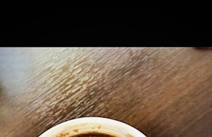 Uśmiechnięta kawa, z cyklu w moim mieszkaniu, 22 luty 2020, fot. Ewelina Jaśkiewicz