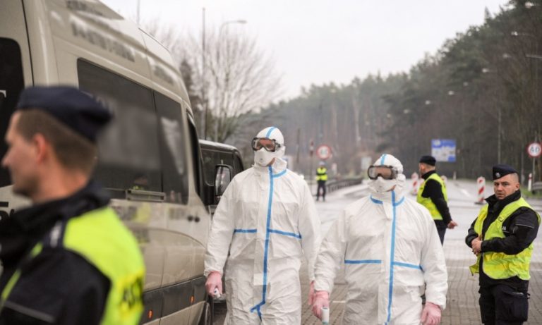 Stan zagrożenia epidemicznego w Polsce. Przywrócone kontrole na wszystkich granicach, zawieszone połączenia międzynarodowe
