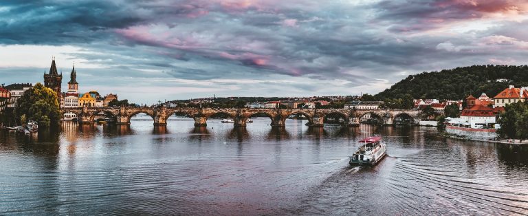 Wycieczki na majówkę 2020 i nie tylko. Ruszają zapisy na weekendowe podróże z MALVĄ