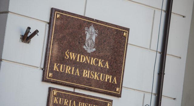 Nowi proboszczowie i wikariusze. Zmiany personalne w diecezji świdnickiej