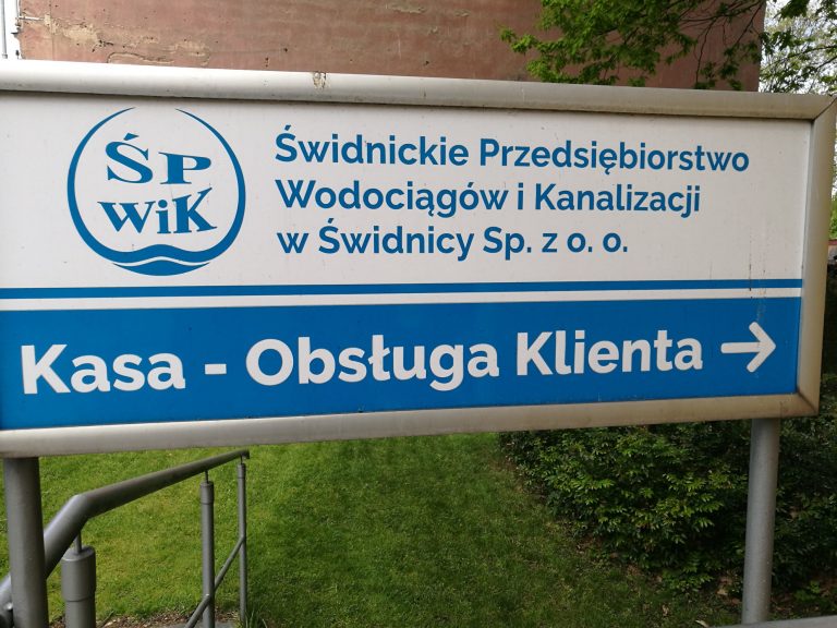 Biuro Obsługi Klienta świdnickich wodociągów czynne od poniedziałku