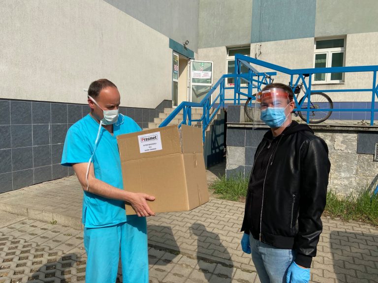 Kilkaset przyłbic dla świdnickiego szpitala. Potrzebne jest wsparcie umożliwiające dalszą produkcję