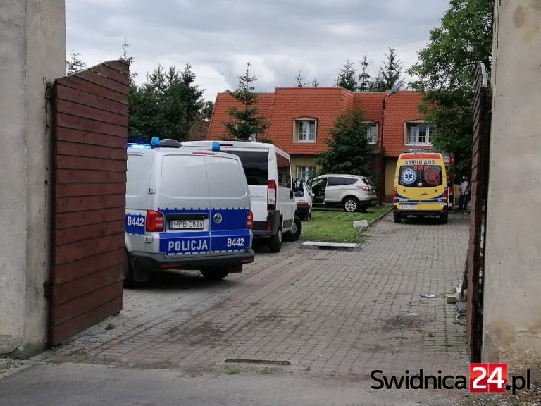 Pożar pomieszczenia gospodarczego przy Kliczkowskiej. Jedna osoba poszkodowana
