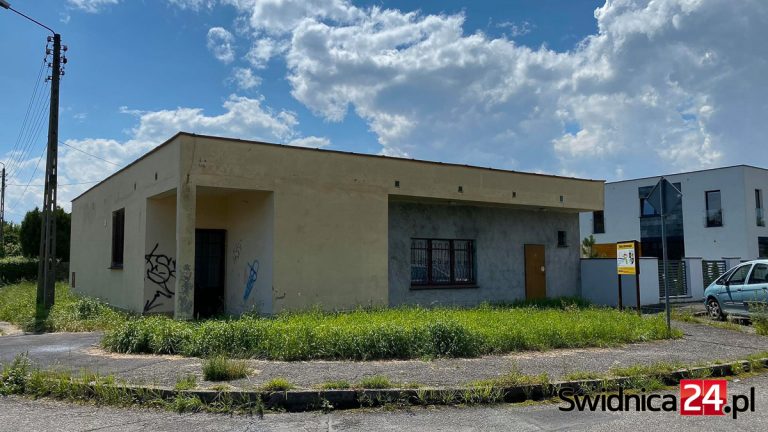 Biblioteka w miejscu dawnej pizzerii? Wielopokoleniowe centrum na Kraszowicach o krok bliżej realizacji [FOTO]