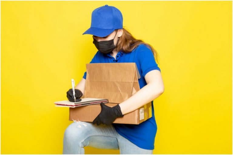 Jak zalety opakowań z tworzyw sztucznych wykorzystuje branża spożywcza?