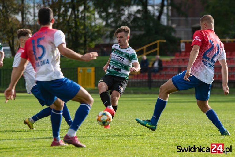 Piłkarska środa: Polonia-Stal Świdnica – ROW Rybnik [RELACJA LIVE]