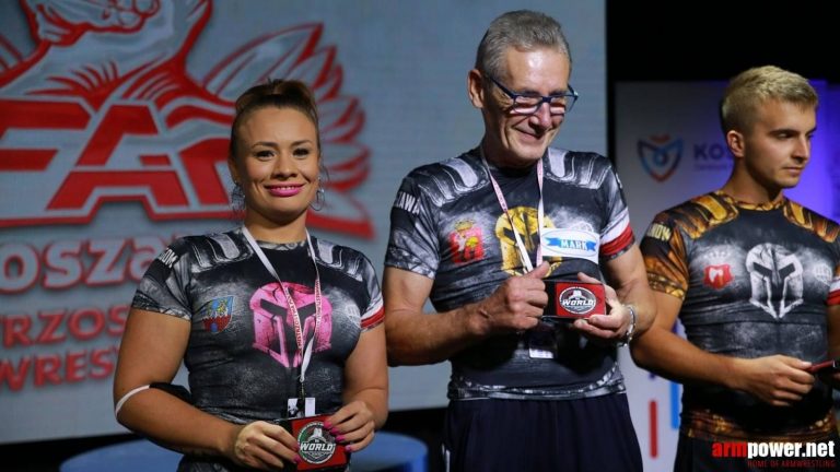 Małgorzata Ostrowska potrójną mistrzynią Polski w armwrestlingu!