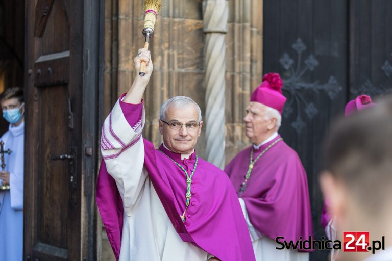 Świdnicki biskup apelował o wprowadzenie matury z religii. Jest szansa na realizację?
