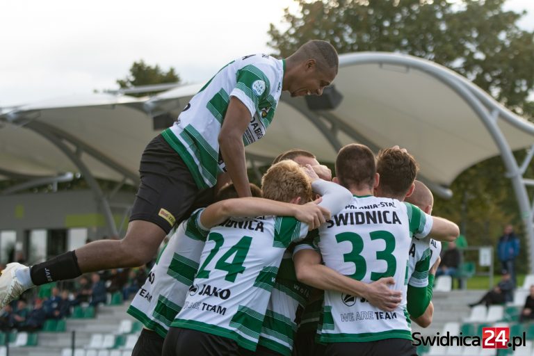 Przełamanie świdnickiego obiektu i zasłużony triumf nad ROW-em Rybnik! [FOTO, VIDEO]