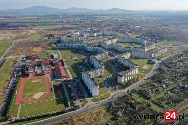 Sezon smogowy rozpoczęty? Mieszkańcy osiedla Zawiszów skarżą się na fatalną jakość powietrza