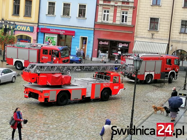 Alarm w centrum Świdnicy