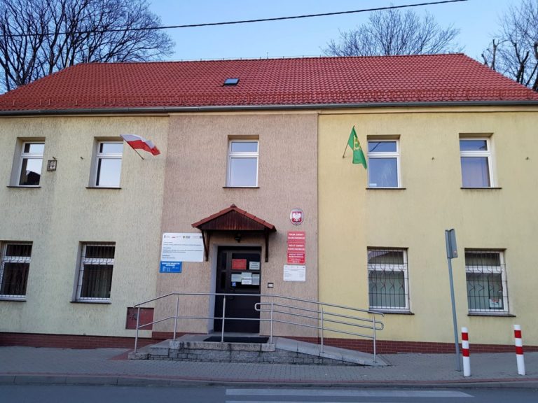 Apelują o ograniczenie wizyt w Urzędzie Gminy w Marcinowicach