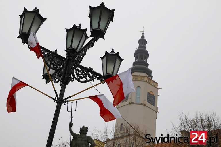 Uroczystości odwołane lub ograniczone. Jak będzie wyglądało Święto Niepodległości w miastach i gminach powiatu świdnickiego?