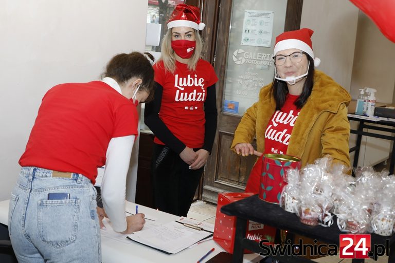 Je posiłki na taborecie. Ostatnia osoba ze Świdnicy czeka na darczyńców Szlachetnej Paczki [Aktualizacja]